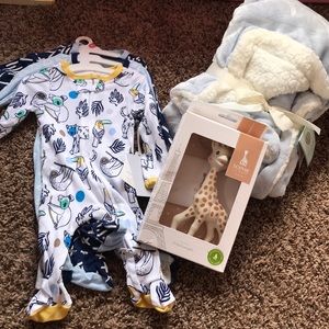 brand new with tags. 3 sleepers, blanket, teether